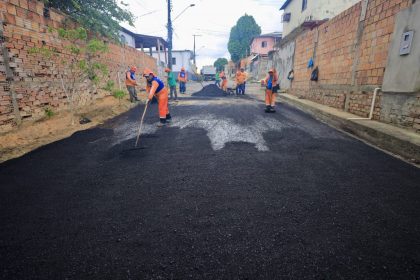 Prefeitura de Manaus avança com o ‘Plano de Verão’ na zona Leste durante plantão no fim de semana