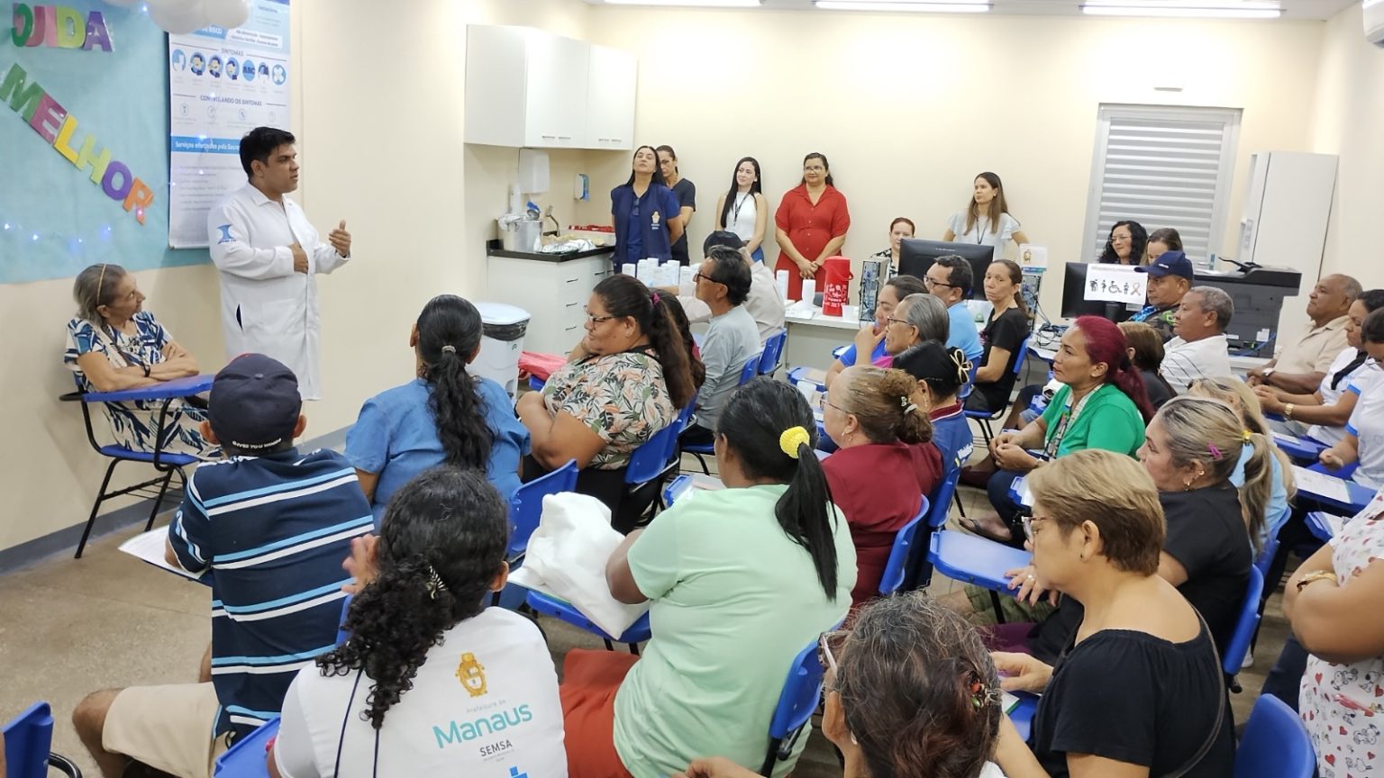 Profissionais orientam para prevenção e controle do diabetes