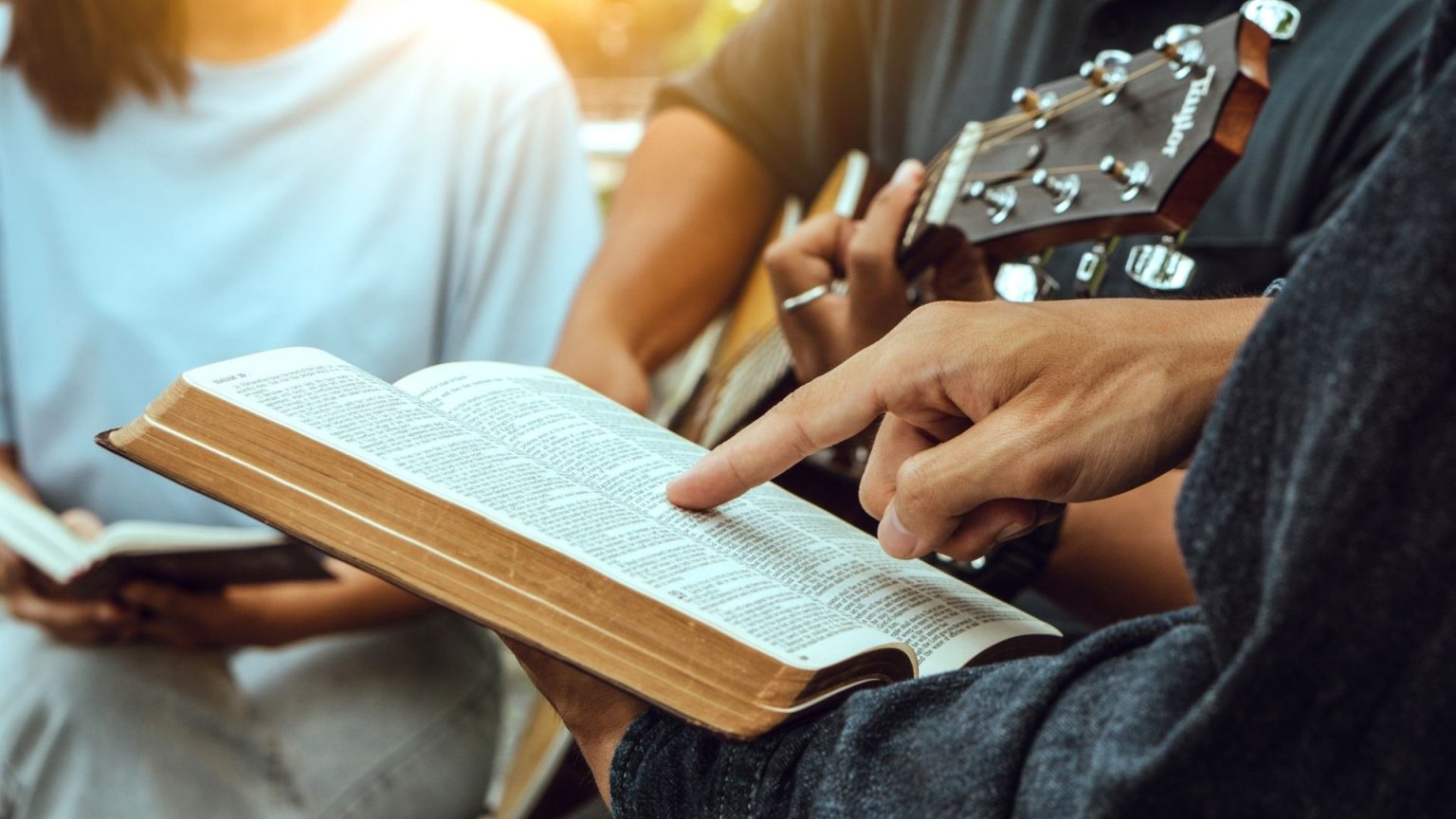 A Lei do Senhor como Fonte de Alegria e Sabedoria