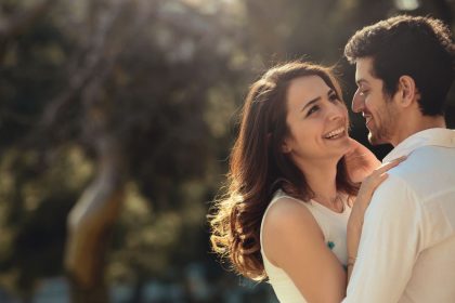 Amor em Camadas: Como Crescemos Quando Amamos (e Discutimos)