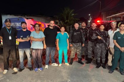 Aldenor Lima resgata mais de 30 animais em canil clandestino no bairro Jorge Teixeira, em Manaus