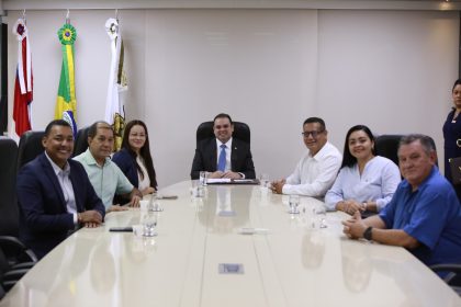 Aleam auxilia Barreirinha, Guajará e Ipixuna na atualização de seus Regimentos Internos e Leis Orgânicas