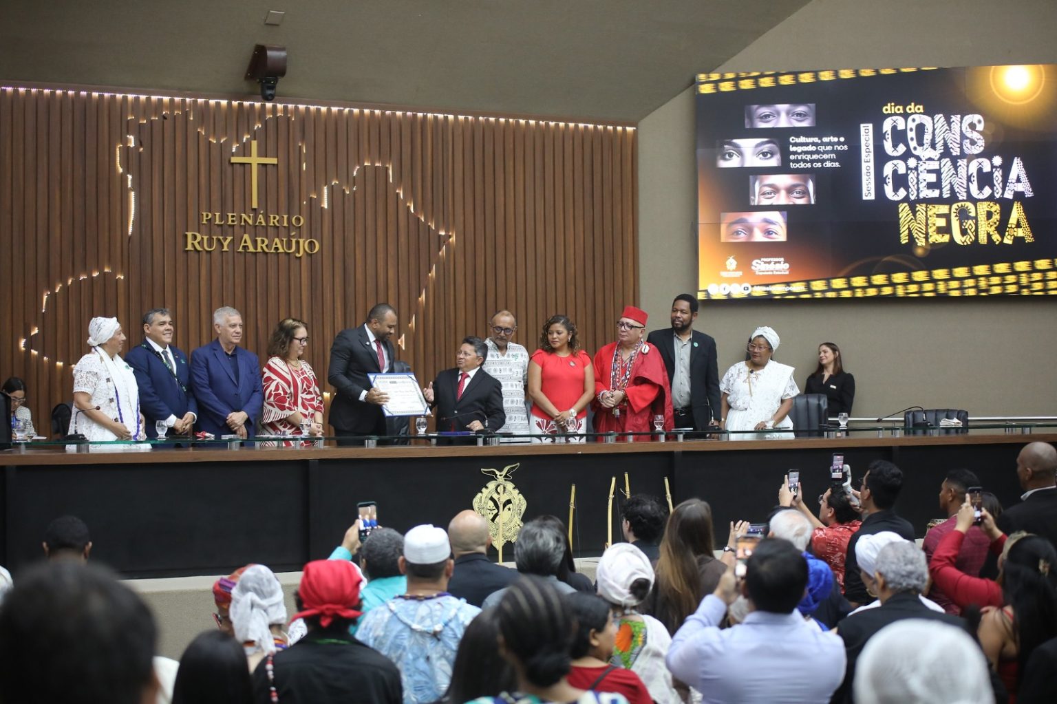 Aleam realiza Sessão Especial pelo Dia da Consciência Negra e Sinésio destaca luta histórica contra o racismo no Amazonas