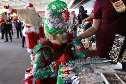 Aleam realiza o último bazar de empreendedores do ano com tema natalino