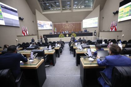 Aleam tem 36 leis sancionadas na primeira quinzena de novembro e reforça ações sociais e fiscais no Amazonas