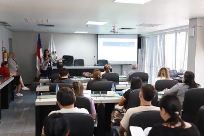 Assembleia Legislativa do Amazonas orienta sobre elaboração de emendas ao orçamento de 2026