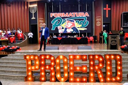 Autor da Lei do Proerd, deputado Cabo Maciel participa da formatura de 606 alunos em Manaus