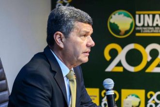 Comandante Dan inicia semana participando da primeira Marcha Nacional dos deputados estaduais, em Brasília