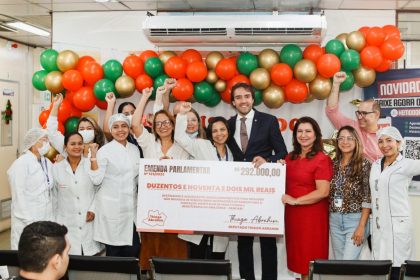 Deputado Thiago Abrahim é homenageado pelo Hemoam por emenda que garante tecnologia inédita na triagem de doadores