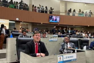 ´É um absurdo e fere o regimento´, critica Zé Ricardo sobre manobra que atropelou debate da Reforma da Previdência