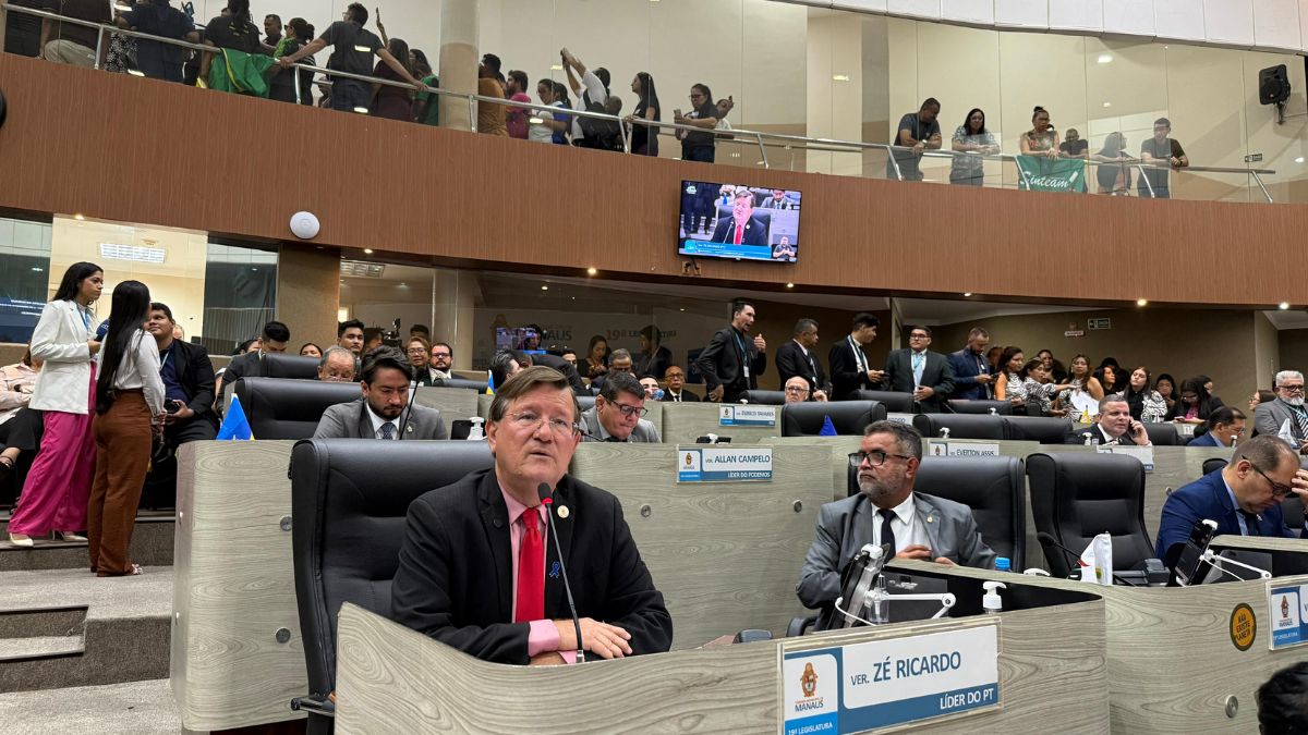 ´É um absurdo e fere o regimento´, critica Zé Ricardo sobre manobra que atropelou debate da Reforma da Previdência