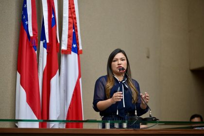 Joana Darc reassume mandato na Assembleia Legislativa do Amazonas