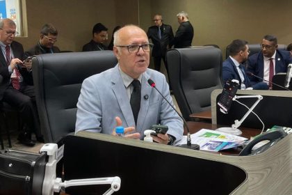 Mitoso destaca campanha Novembro Azul, instituída por lei de sua autoria, para o combate ao câncer de próstata em Manaus