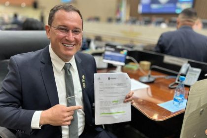 PL contra adultização infantil de Raiff Matos avança na CMM