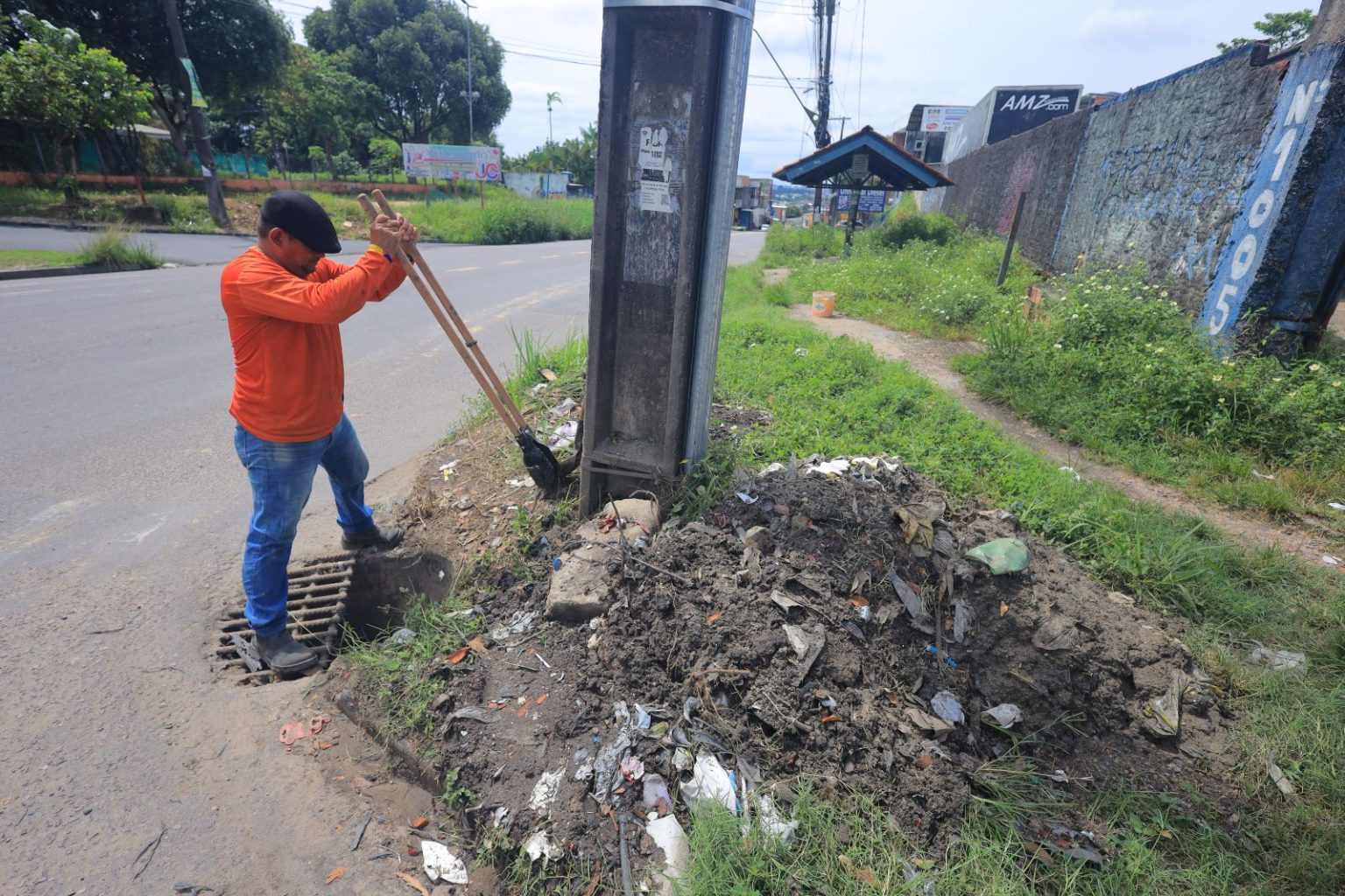 Prefeitura de Manaus intensifica ações de drenagem