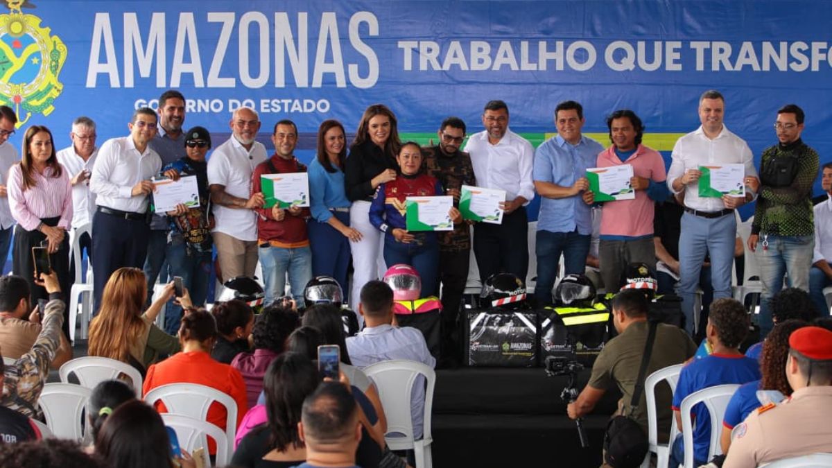 Rodrigo Sá participa de solenidade com o governador Wilson Lima que sanciona leis do IPVA Social e CNH Social ampliada