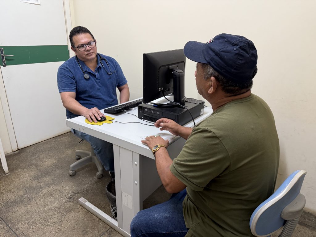 Campanha ‘Novembro Azul’ em Manaus orienta sobre câncer de próstata e cuidado integral com a saúde do homem