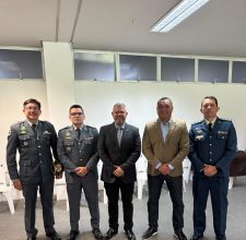 Elan Alencar participa de solenidade para alunos oficiais da Polícia Militar do Amazonas