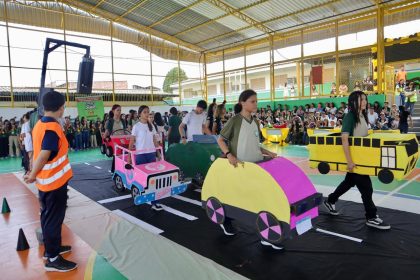 Prefeitura de Manaus apoia projeto de conscientização de trânsito em escola no Nova Floresta