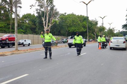 Prefeitura de Manaus realiza megaoperação na avenida do Turismo para garantir ‘Trânsito Seguro’