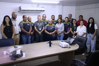 Prefeitura se reúne com representantes de bandas e blocos de Manaus e apresenta Edital 007/2025