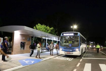 Linhas de ônibus para atender o complexo turístico Ponta Negra