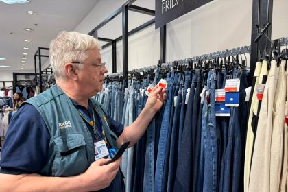 Procon realiza operação de fiscalização durante a Black Friday