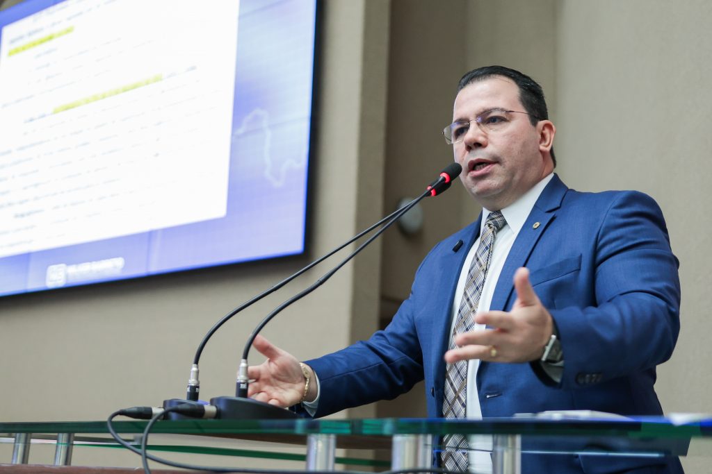 Wilker Barreto critica ausência de diálogo do Governo sobre propostas do Amazonas para a COP30