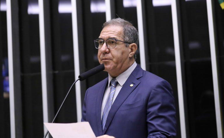 Comissão aprova selo para grandes empresas com boa conduta em relação às microempresas