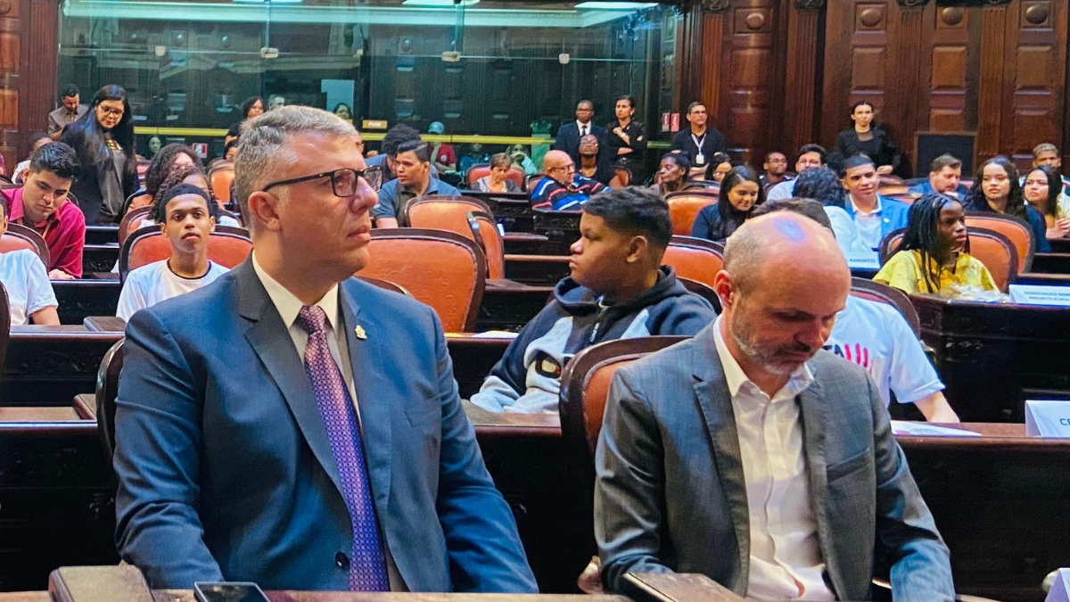 Vereador João Carlos participa de evento sobre saúde mental no Palácio Tiradentes, no Rio de Janeiro