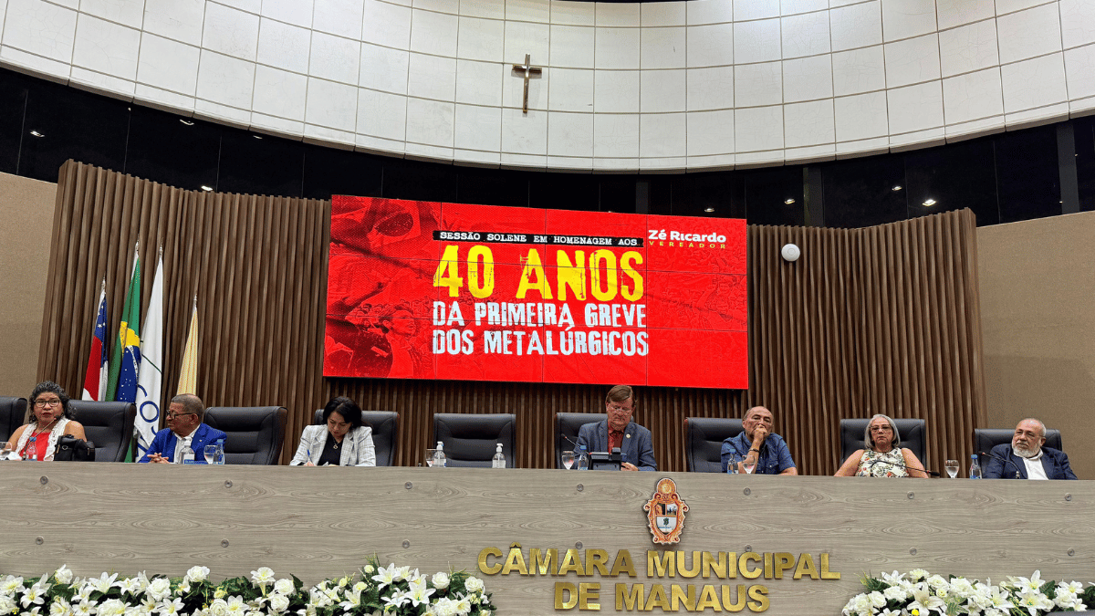 Zé Ricardo homenageia pioneiros sindicais e defende a continuidade da luta pelos direitos dos trabalhadores – Câmara Municipal de Manaus