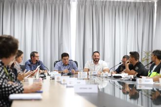 Reunião de colegiado coordenado pela Prefeitura de Manaus define detalhes para realização da prova do concurso da Semed