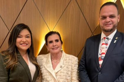 Aldenor Lima prestigia posse da conselheira Yara Amazônia Lins no Tribunal de Contas do Amazonas