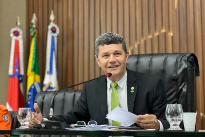 Comandante Dan aprova onze Projetos de Lei nas últimas sessões deliberativas do ano da Aleam