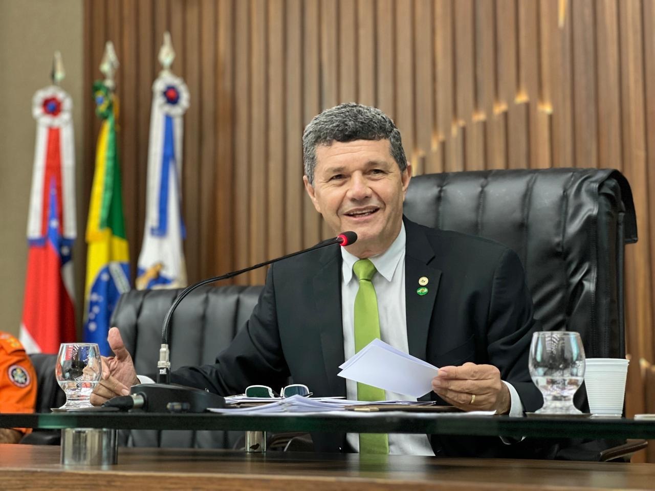 Comandante Dan aprova onze Projetos de Lei nas últimas sessões deliberativas do ano da Aleam