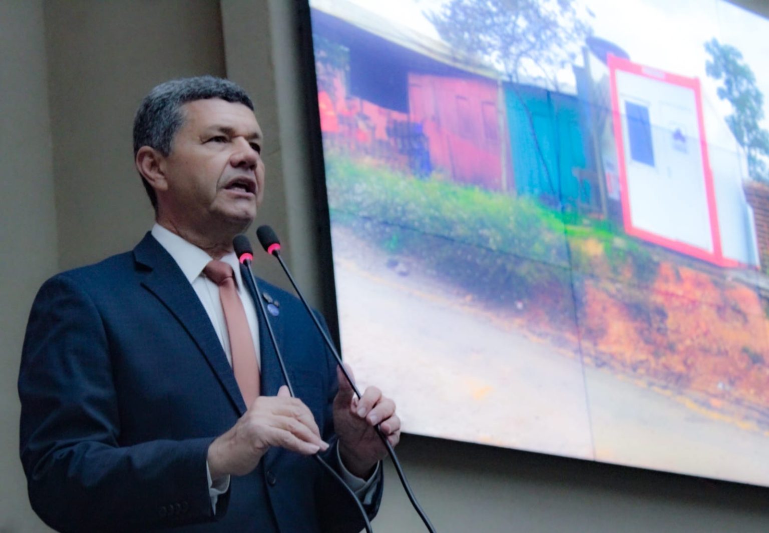 Comandante Dan enfatiza  a necessidade de pavimentação da BR-319