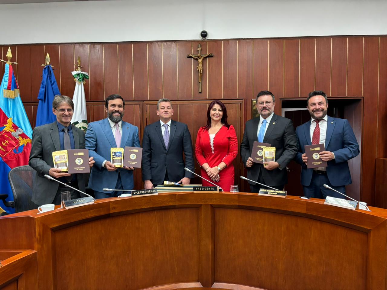Deputado Dr. George Lins destaca cooperação internacional em missão da Unipa na Colômbia