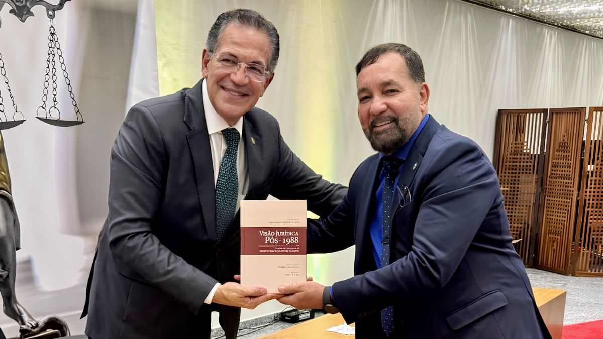 Gilmar Nascimento representa CMM e Comissão de Prerrogativas da OAB-AM em homenagem do STJ ao ministro Mauro Campbell