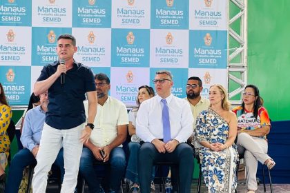 João Carlos participa da reinauguração da Escola Municipal Waldir Garcia, revitalizada após 21 anos