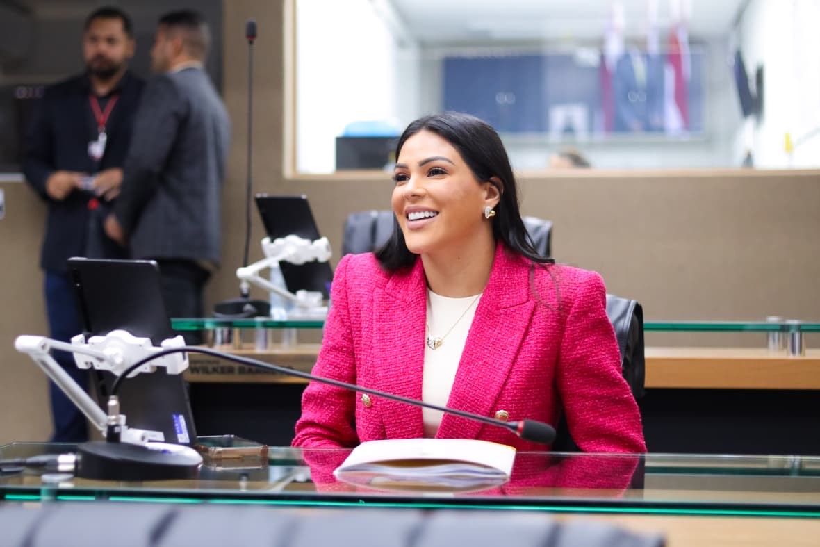 Mayra Dias apresenta emendas ao PLOA 2026 que reforçam saúde, segurança, educação e direitos humanos