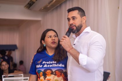 Paulo Tyrone reúne famílias atípicas em encontro voltado à inclusão e acolhimento