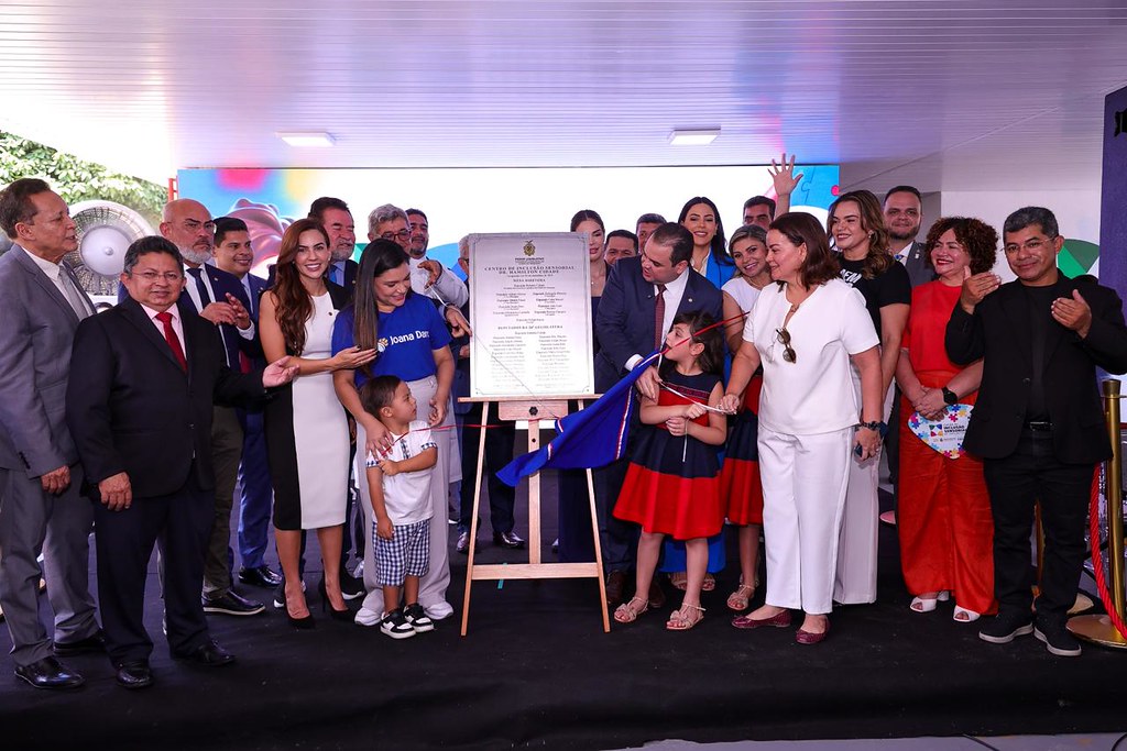 Política de acolhimento às mães atípicas, proposta por Sinésio, ganha força com novo Centro Sensorial da Aleam