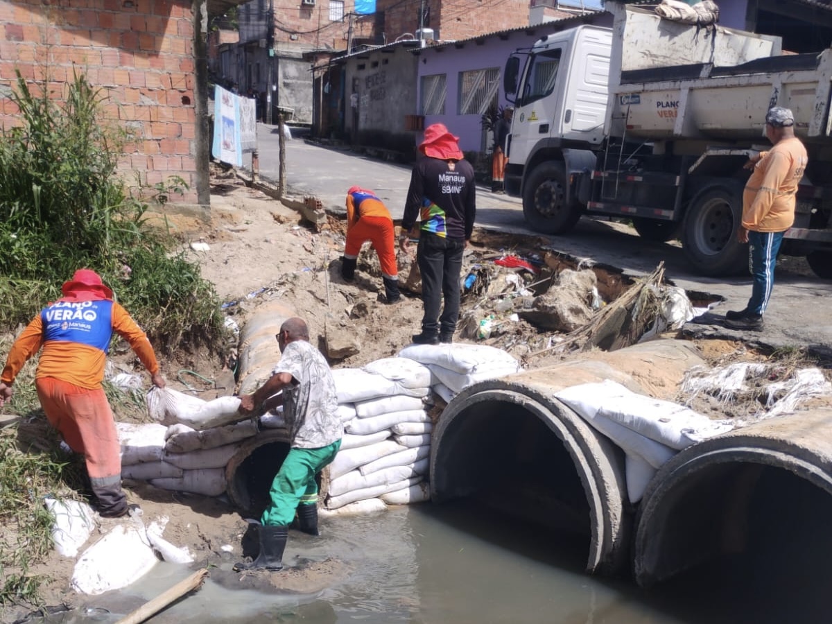 Prefeitura intensifica obras no bairro Monte das Oliveiras