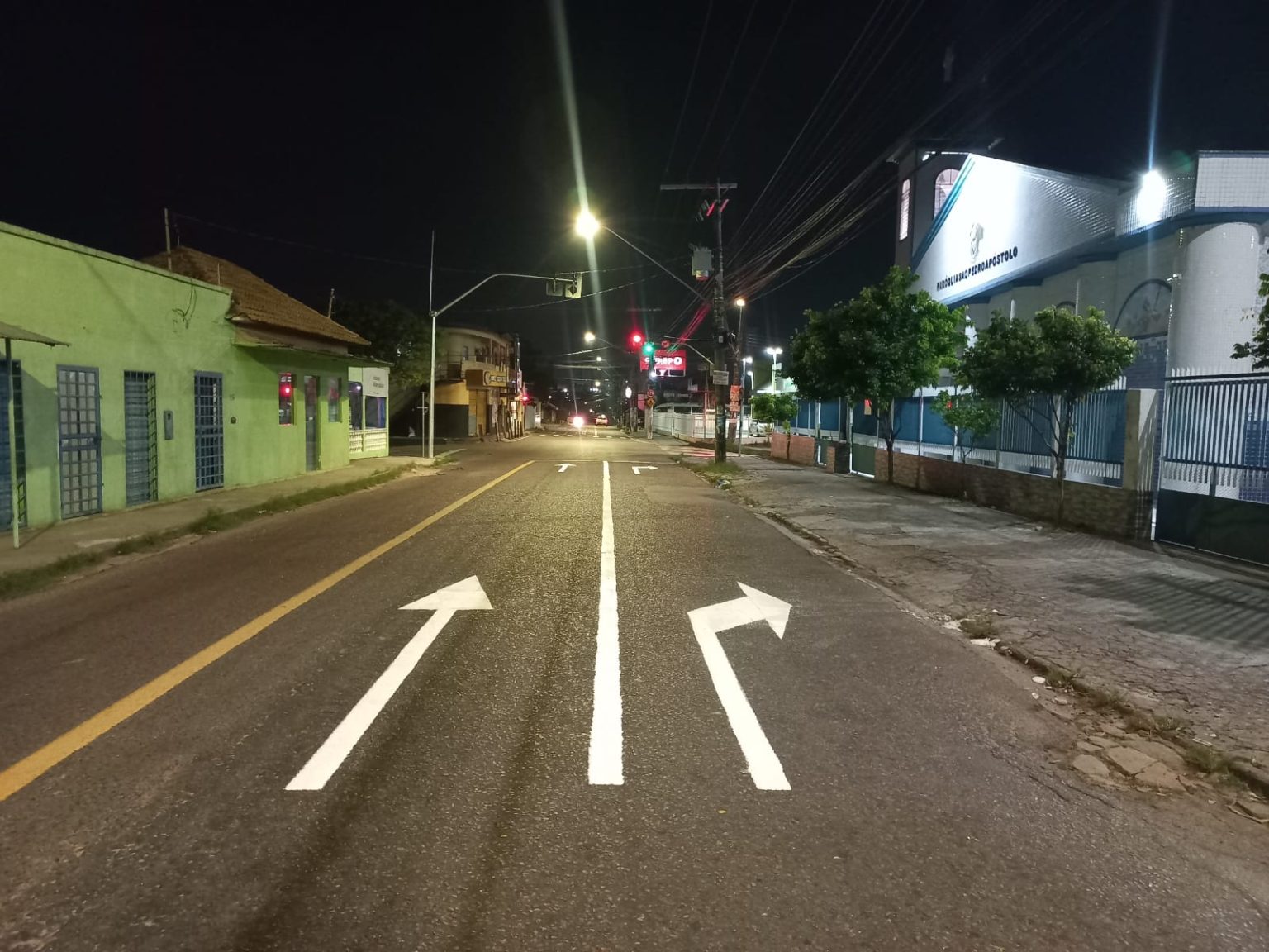 Prefeitura realiza implantação de sinalização em vias