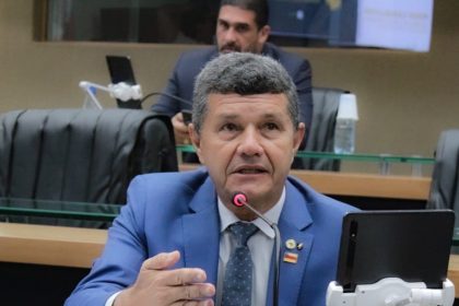 Presídios e delegacias do Amazonas são reflexo da falta de investimento em segurança pública, afirma deputado