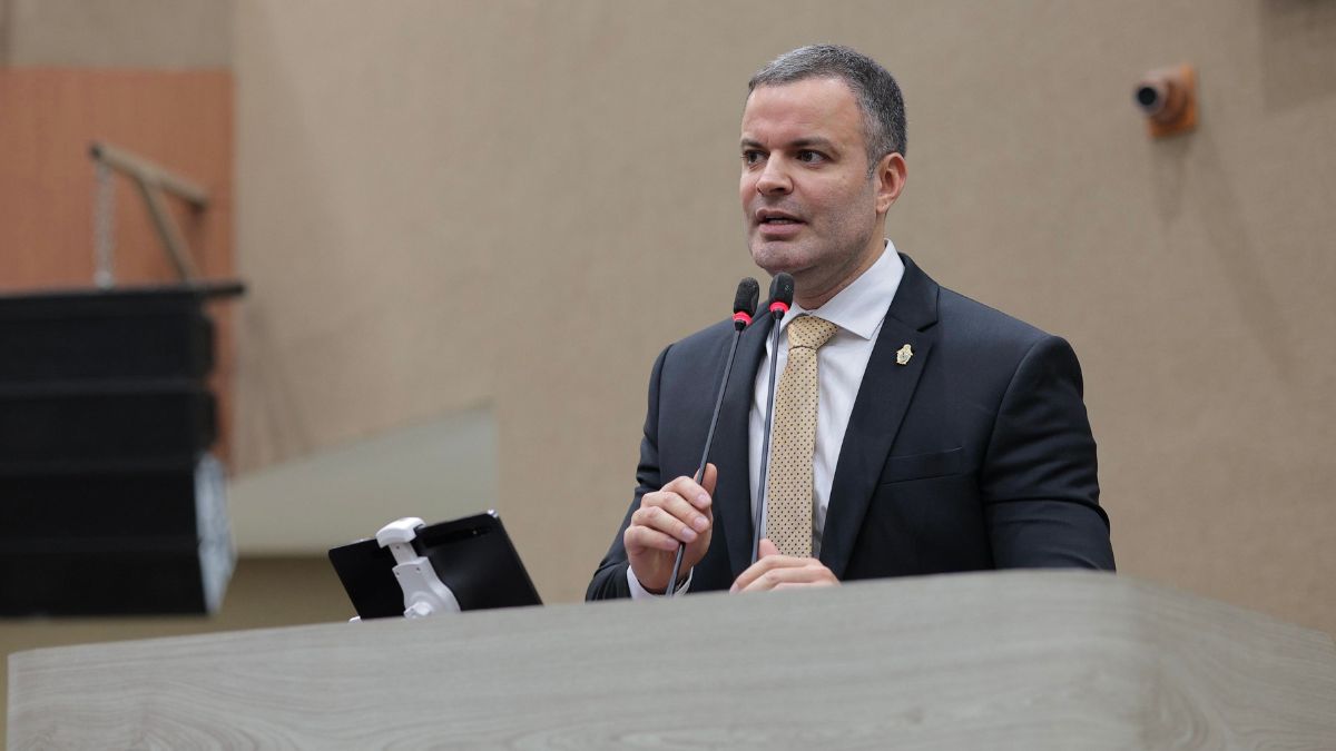 Vereador Rodrigo Sá participa de reunião sobre novos investimentos para fortalecer a saúde no interior do AM