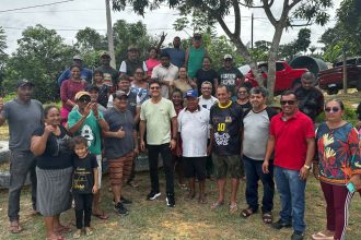 Ramal 12, no Brasileirinho recebe postes e iluminação pública