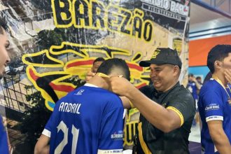 Sérgio Baré realiza final do campeonato ‘Barézão’ e premia atletas no Campo do Curió