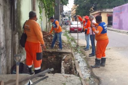 Recuperação completa da drenagem na rua Heitor Galeão