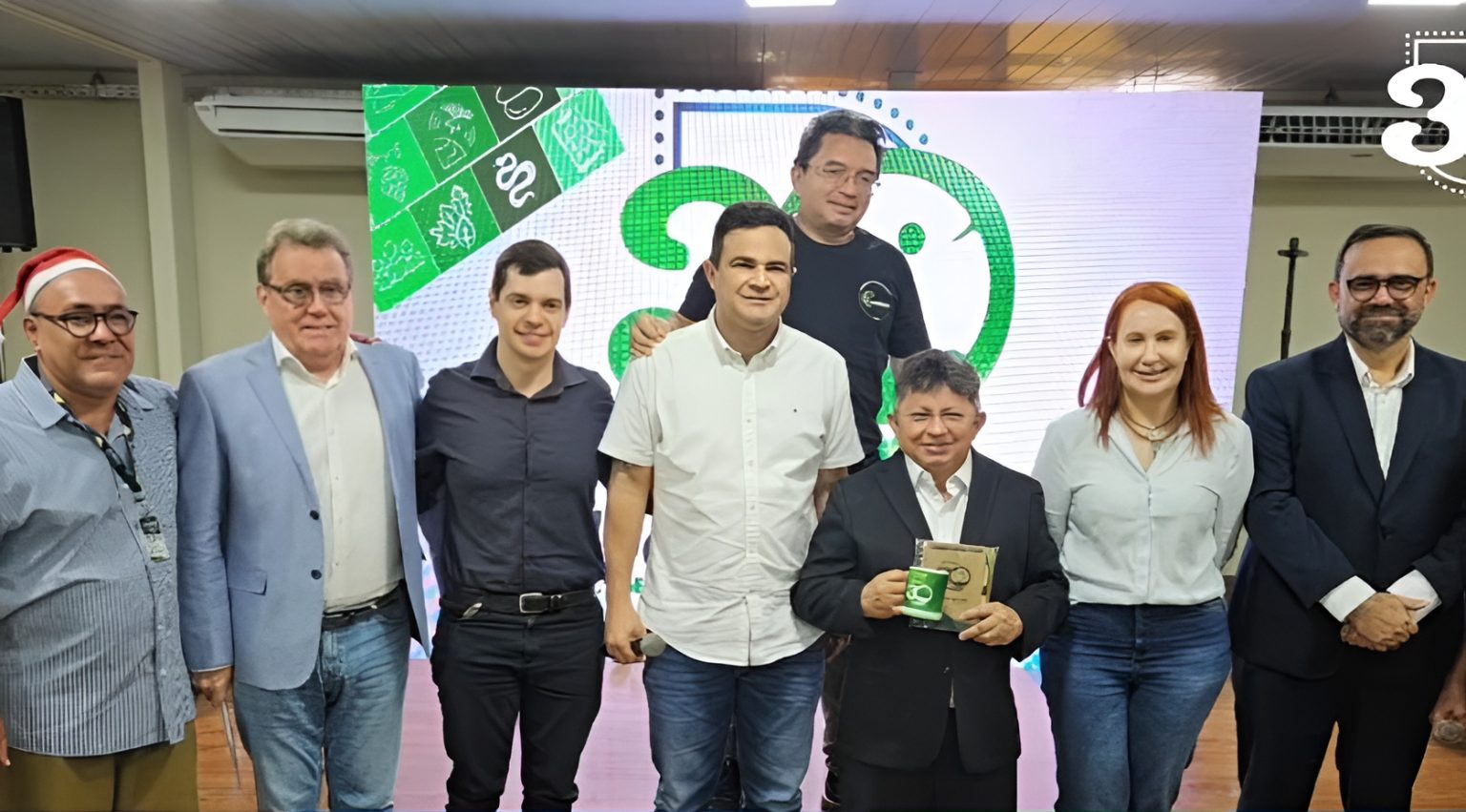 Sinésio Campos destaca papel do Parlamento no licenciamento ambiental durante mesa-redonda pelos 30 anos do IPAAM